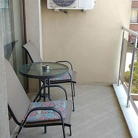 хоризонт Apartment *
